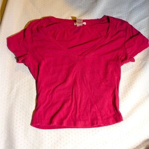 Hot pink crop too